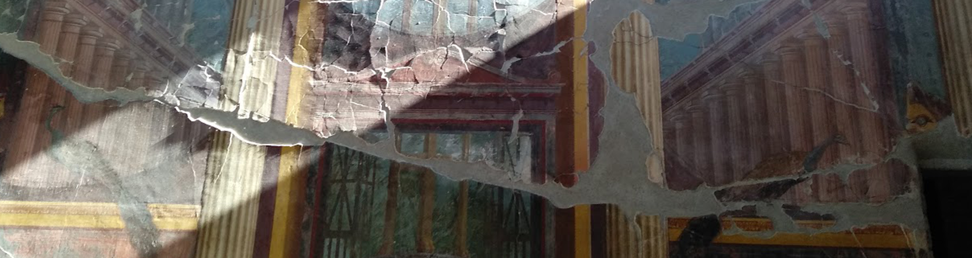 Tour of Pompeii and the Villas of Oplonti and Stabia